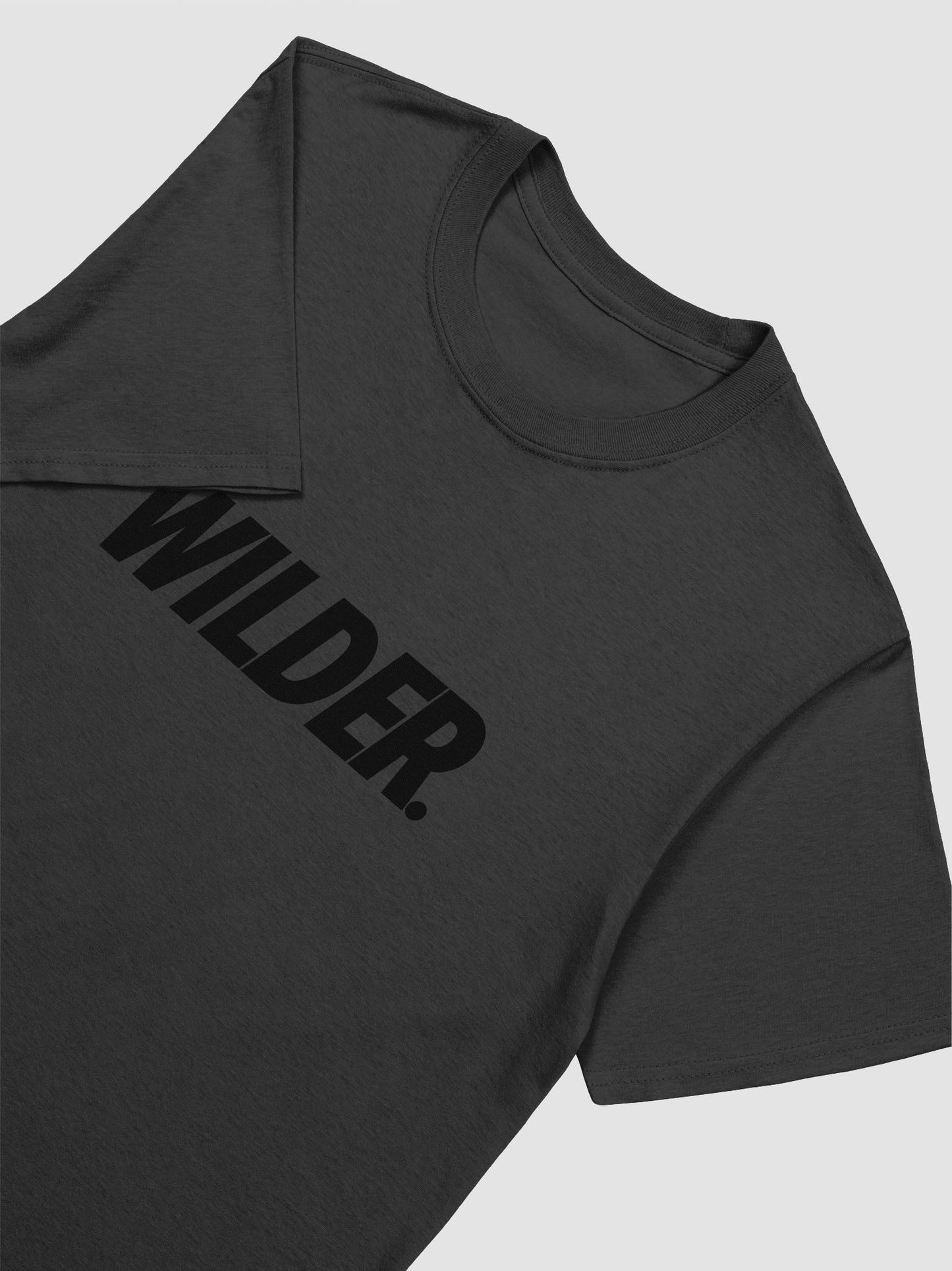 WILDER. LOGO TEE (BLACK/BLACK)